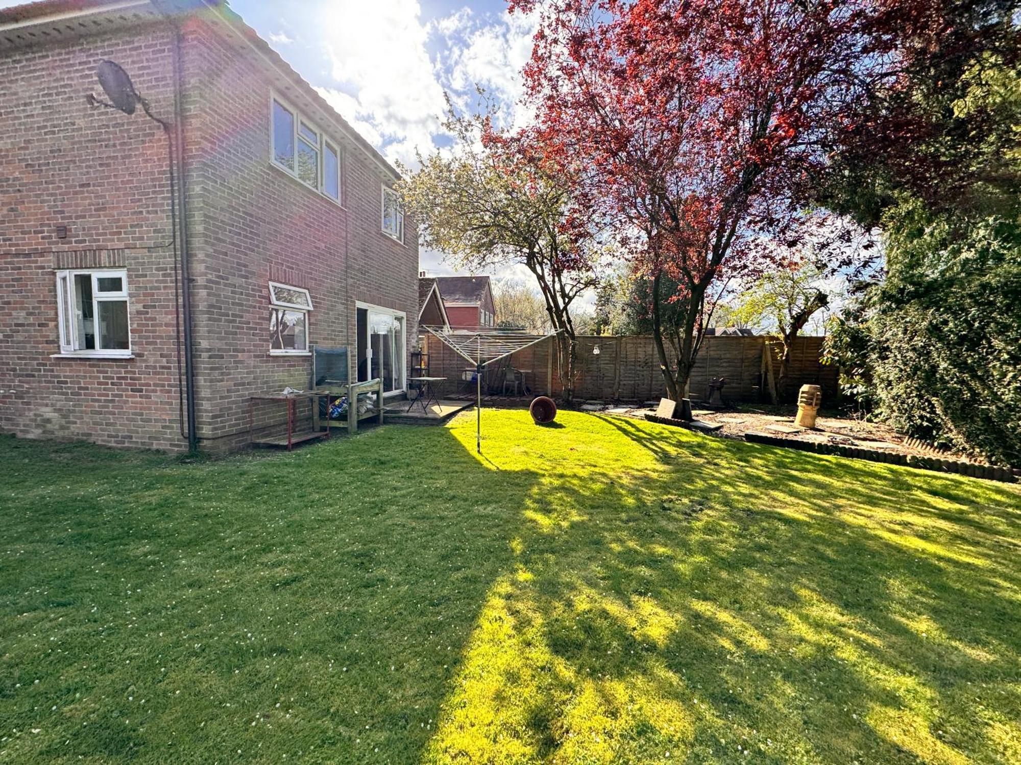 High Trees Guest House Gatwick Horley Bagian luar foto